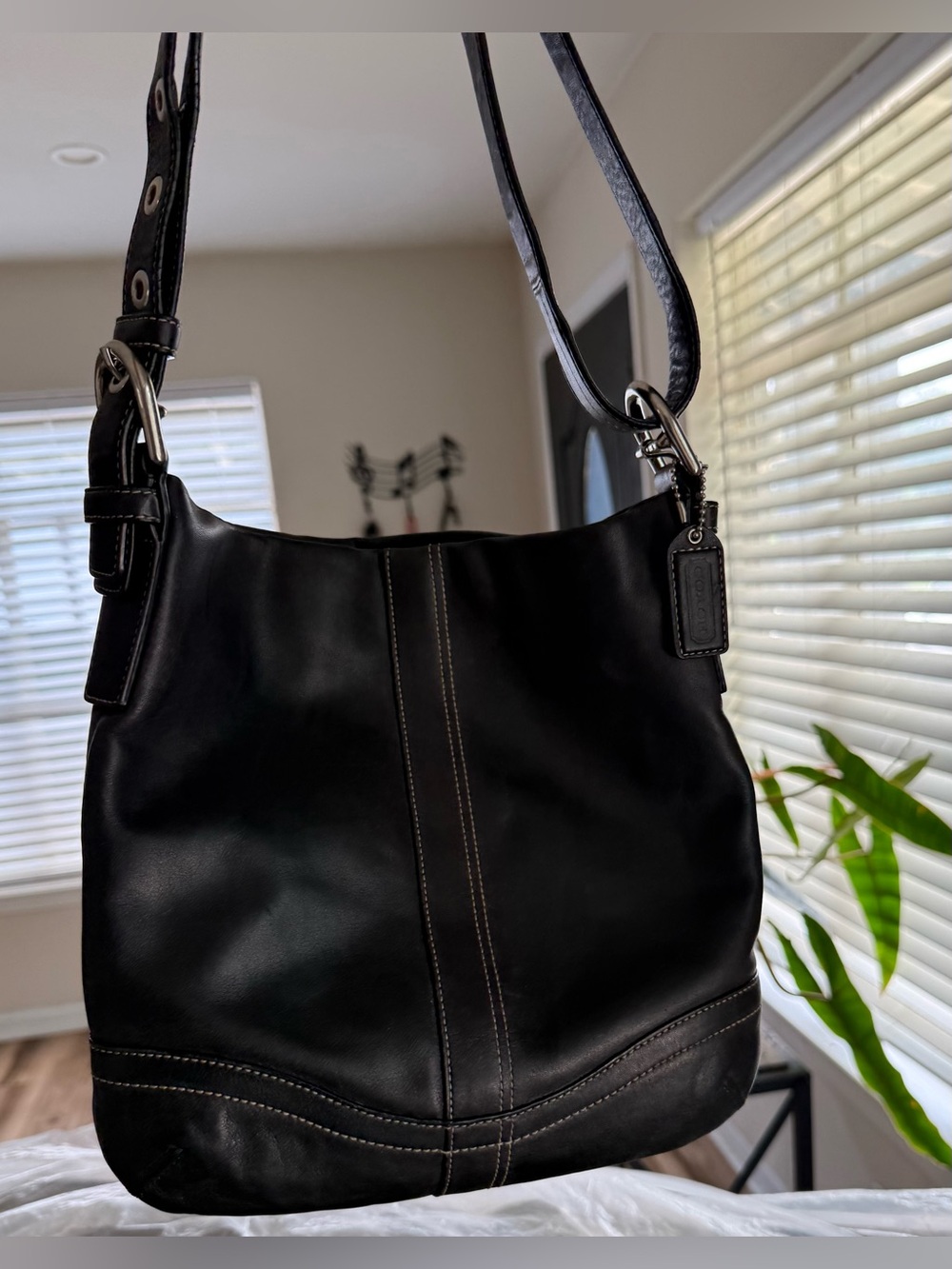 COACH F10938 Soho Slim Duffle Black Soft Leather Convertble Crossbody Shldr Bag